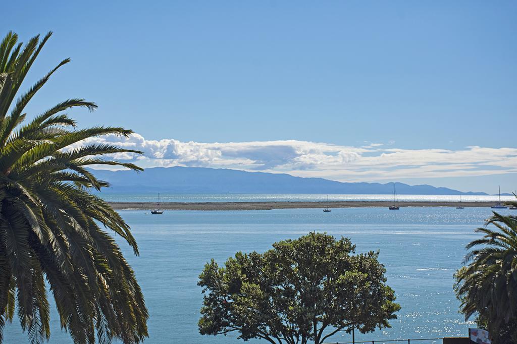 Waterfront Escape Apartamento Nelson Exterior foto