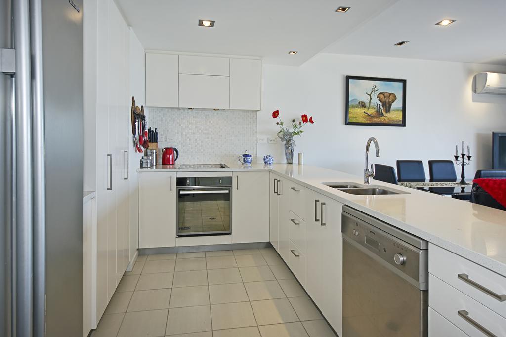 Waterfront Escape Apartamento Nelson Exterior foto
